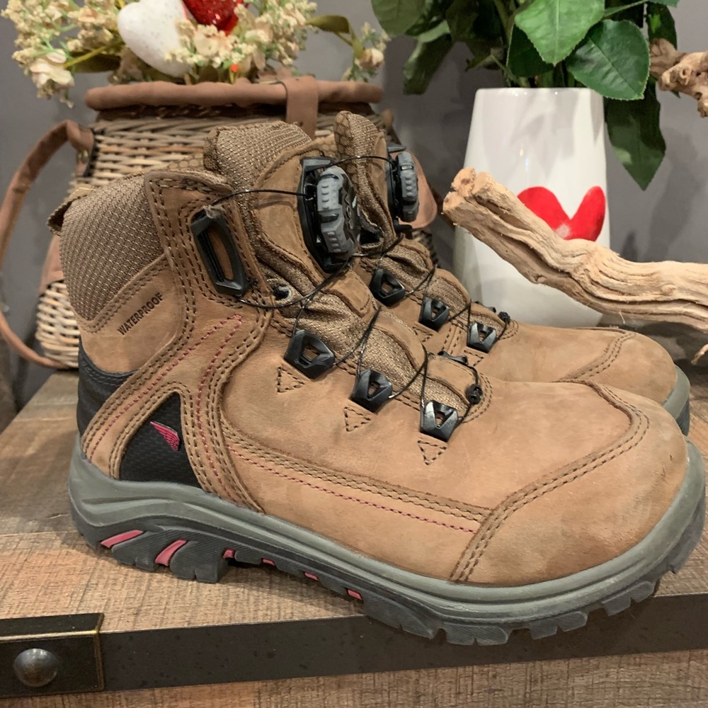 Red Wing women’s work/hiking boots